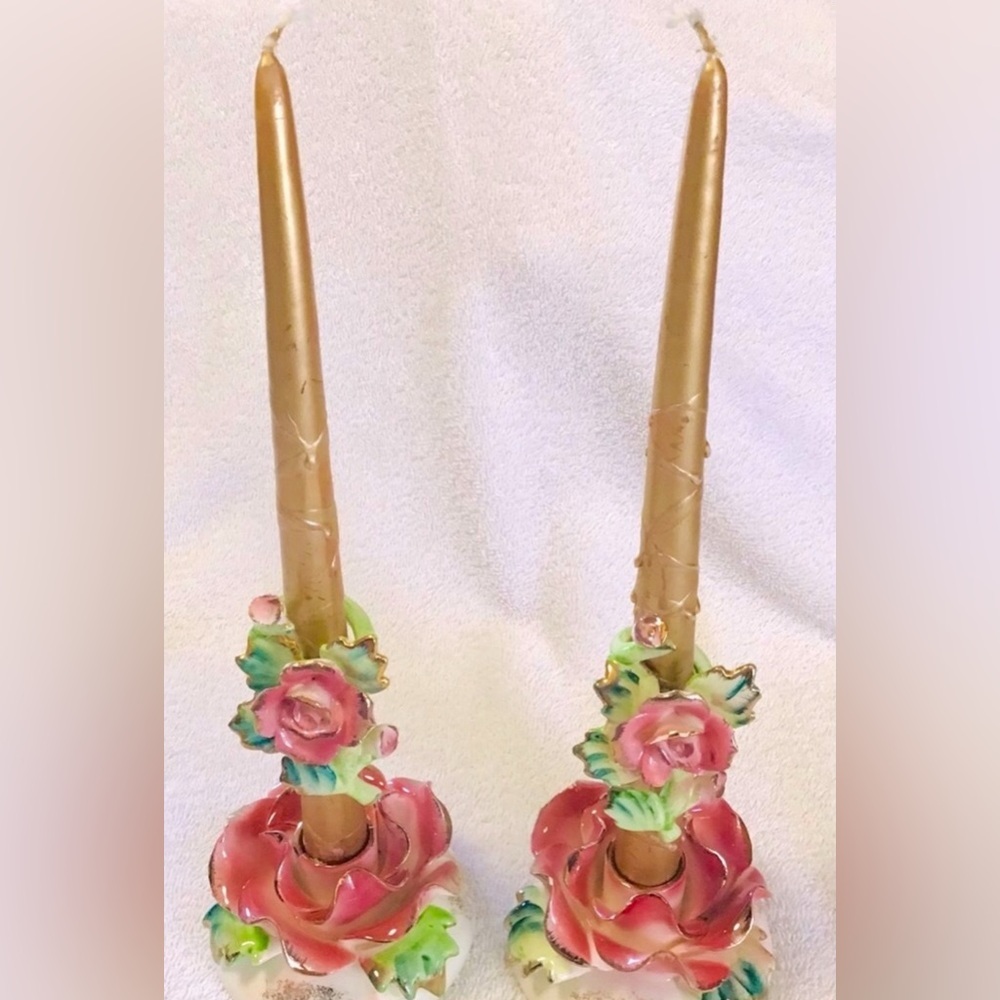 🎊Host Pick VTG Rose Candle Stick Holders
Commodore Japan